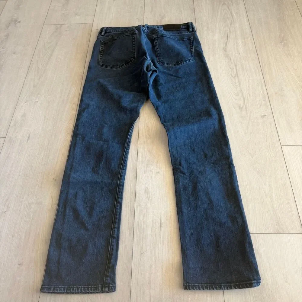 Burberry Brit men’s straight jeans size 33/32